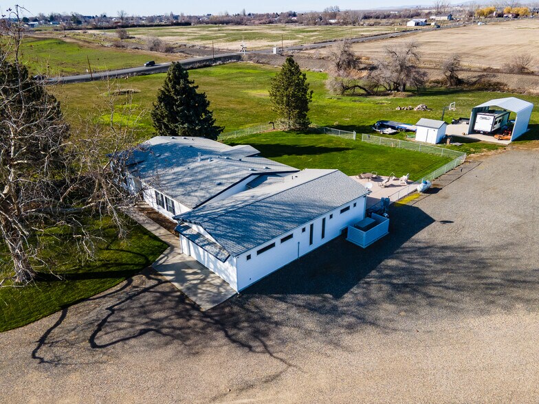 More Photos Of 139802 W Johnson Rd, Prosser Industrial For Sale