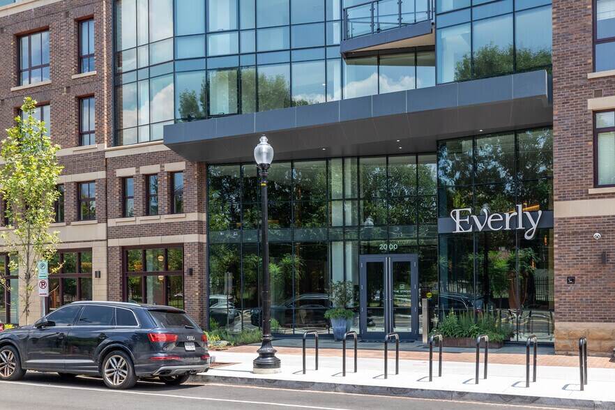 More Photos Of 2000 2nd St SW, Washington Apartments For Lease