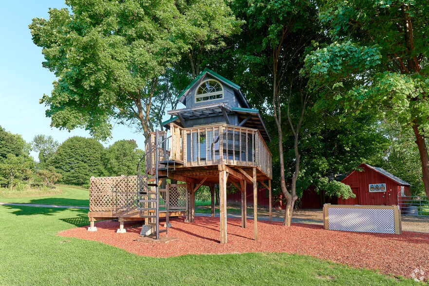 More Photos Of 4966 NY-414, Burdett Specialty For Sale