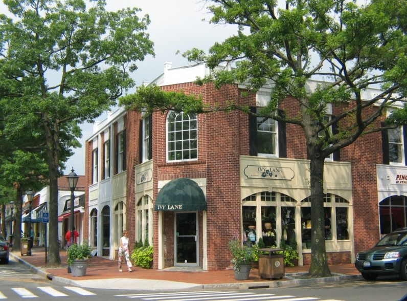 Primary Photo Of 5-7 Elm St, New Canaan Storefront Retail Office For Lease