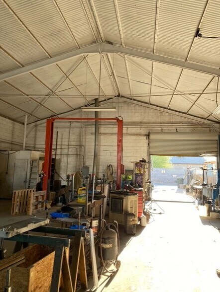 Primary Photo Of 1035 S 3rd Ave, Yuma Warehouse For Sale