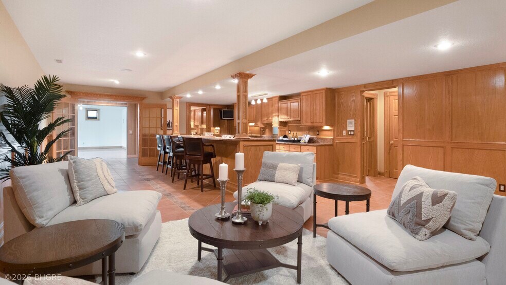 More Photos Of 2608 N Jefferson Way, Indianola Land For Sale