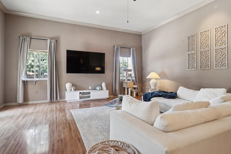 More Photos Of 4473 Railroad Ave, Pleasanton Storefront Retail Residential For Sale