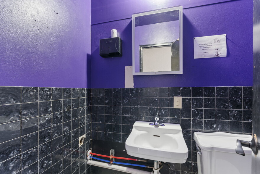 More Photos Of 710-712 S Tejon St, Colorado Springs Office For Sale