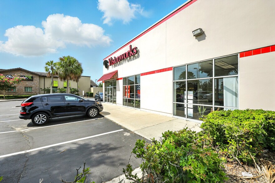 More Photos Of 9480 Arlington Expy, Jacksonville Freestanding For Sale