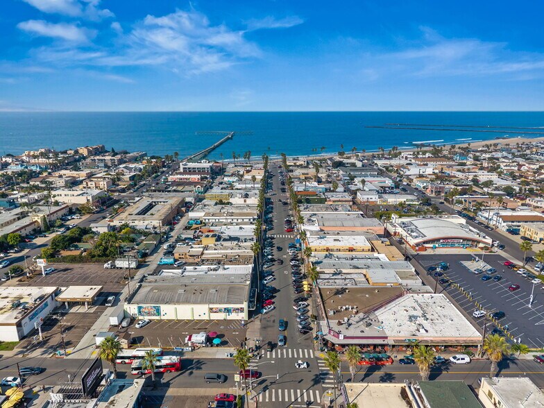 More Photos Of 4975-4979 Newport Ave, San Diego General Retail For Sale