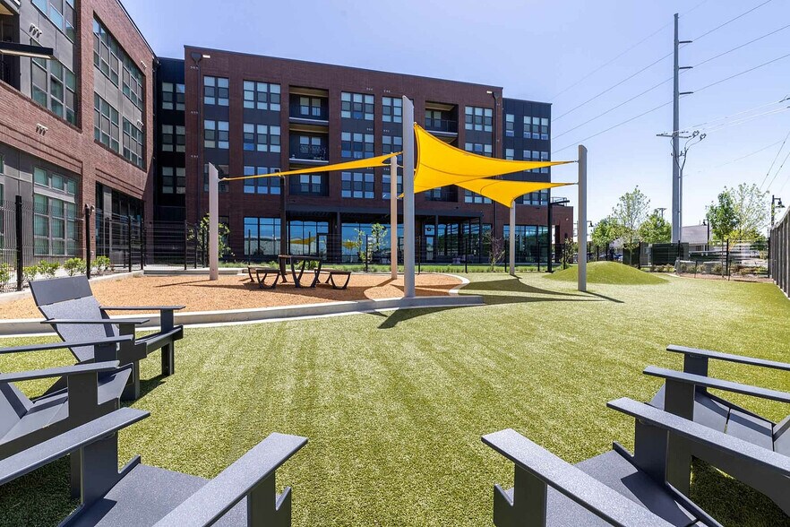 More Photos Of 2219 E 11th St, Tulsa Apartments For Lease