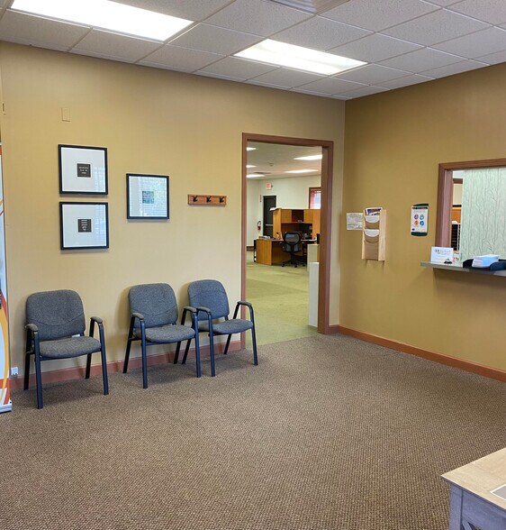 More Photos Of 577 Grant St, Akron Medical For Sale