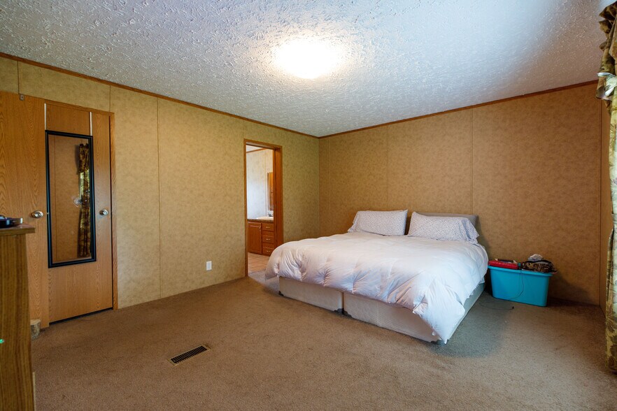 More Photos Of 3262 County Road 6, Hackleburg Land For Sale