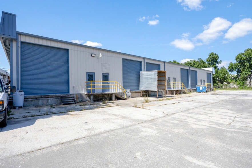 More Photos Of 2853 Kirby Cir NE, Palm Bay Unknown For Lease