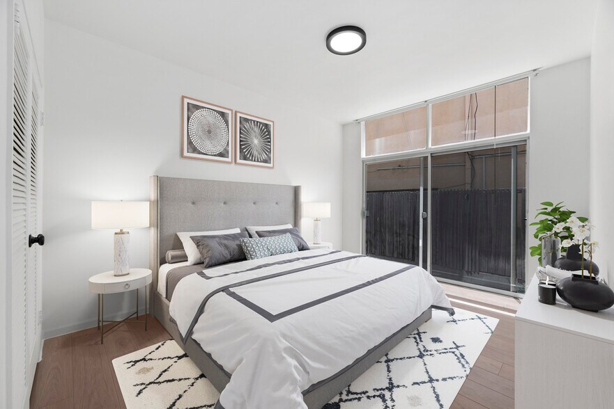 More Photos Of 329 S Rexford Dr, Beverly Hills Apartments For Sale