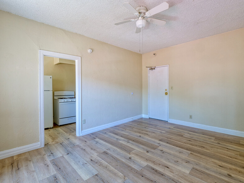 More Photos Of 4160 Rosewood Ave, Los Angeles Apartments For Sale