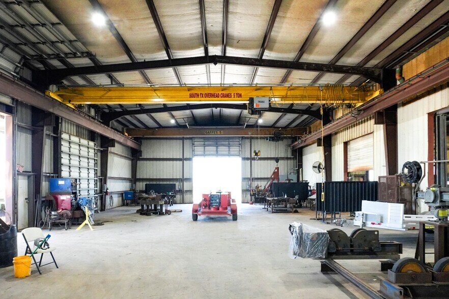 More Photos Of 9002 Leopard St, Corpus Christi Industrial For Sale