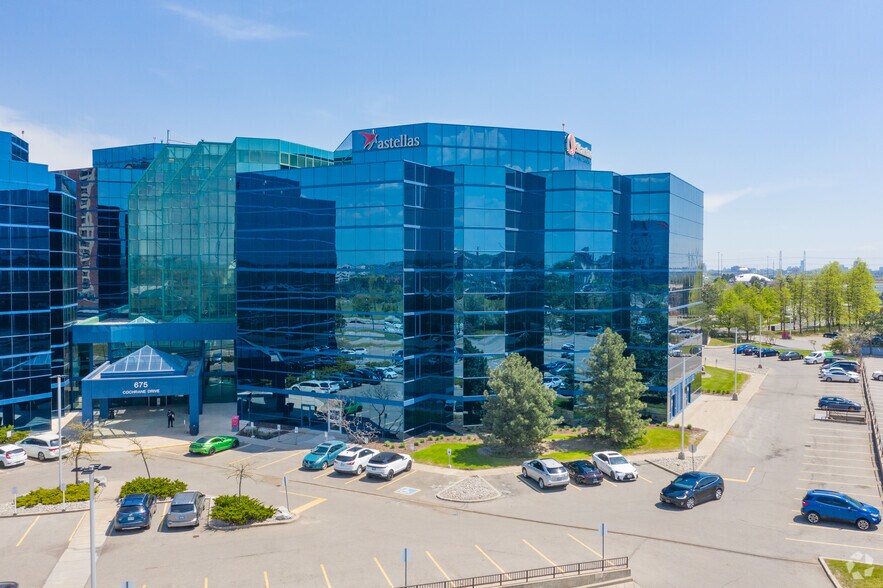 More Photos Of 675 Cochrane Dr, Markham Office For Lease