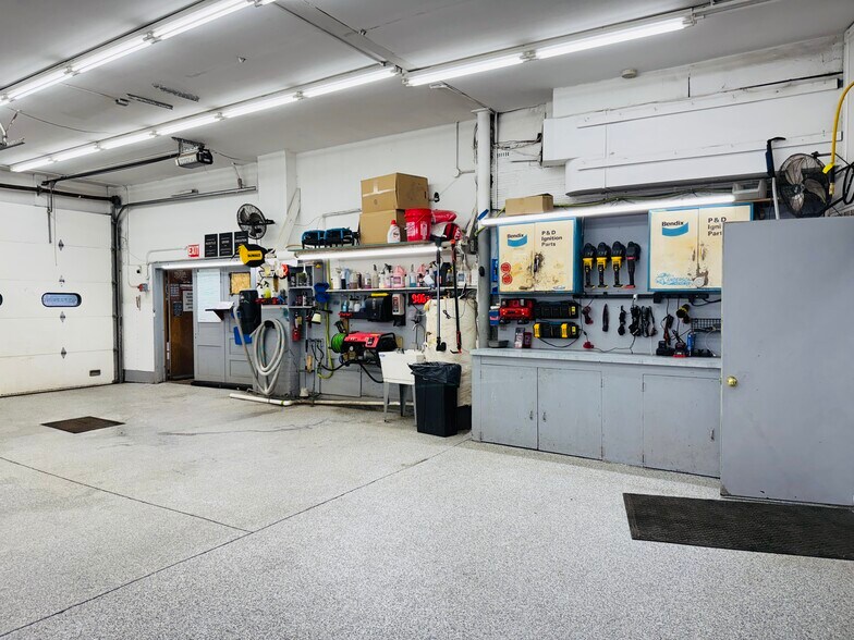 More Photos Of 1330 S Main St, Rice Lake Flex For Sale