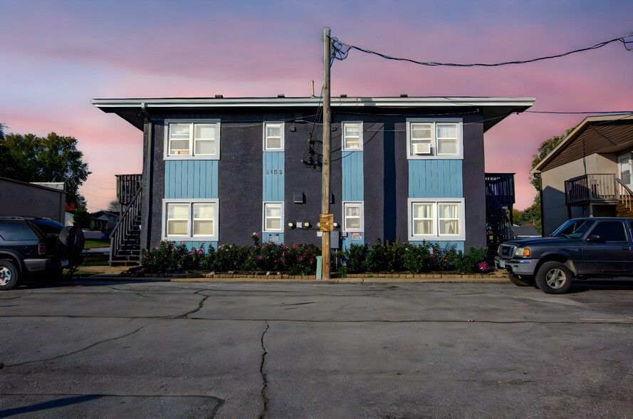 Primary Photo Of 5125 Marshall Dr, Omaha Apartments For Sale