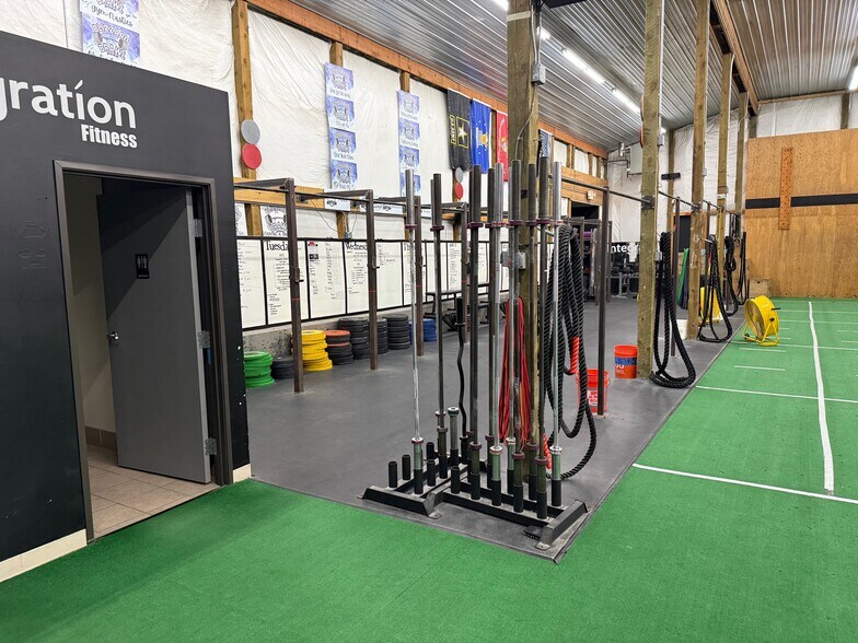 More Photos Of 210 3rd St N, Waite Park Flex For Sale