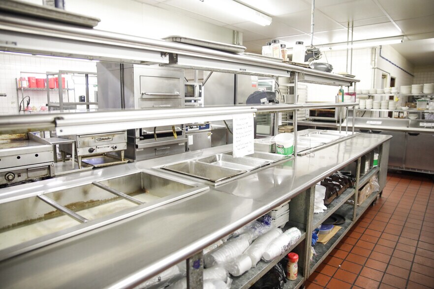 More Photos Of 4476 Business 220, Bedford Restaurant For Sale