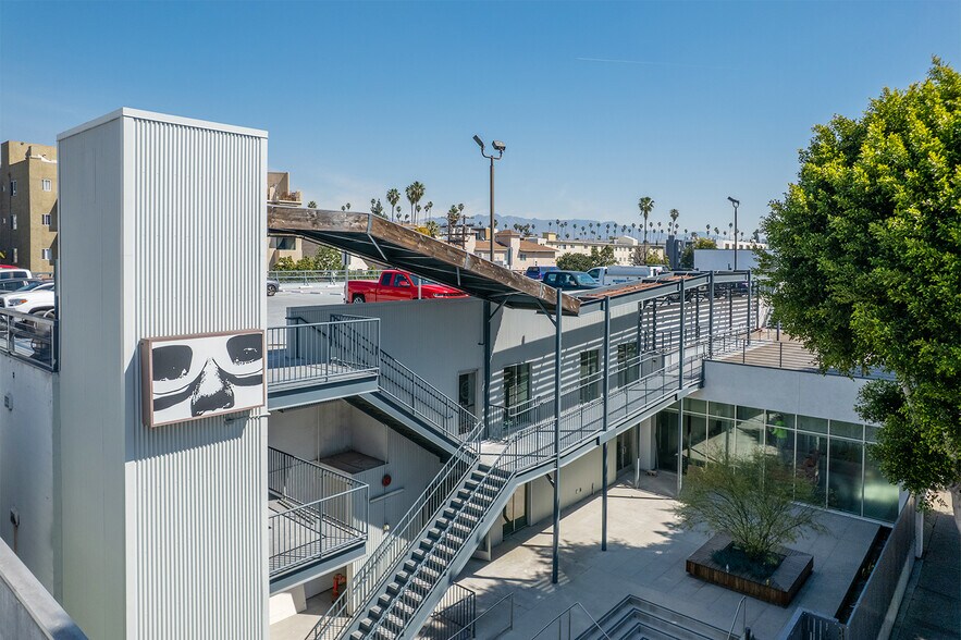 More Photos Of 5419 W Sunset Blvd, Los Angeles Loft Creative Space For Sale