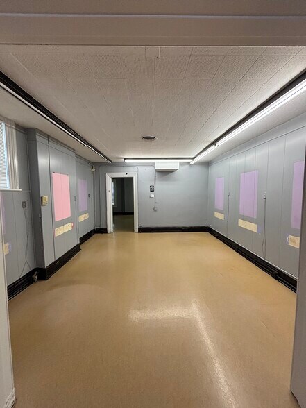 More Photos Of 10 E Marshall St, Richmond Storefront Retail Residential For Lease