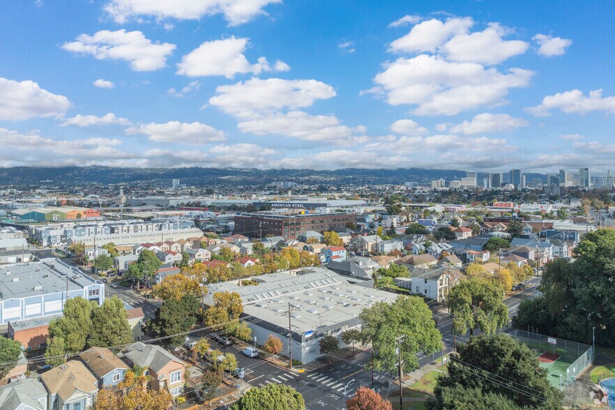 More Photos Of 1680 14th St, Oakland Warehouse For Lease