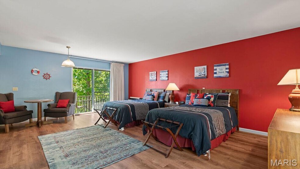 More Photos Of 35 Walkers Cay Drive, Osage Beach Apartments For Sale
