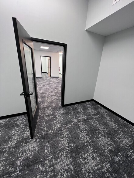 More Photos Of 223 Broadway Ave N, Rochester Office Residential For Sale