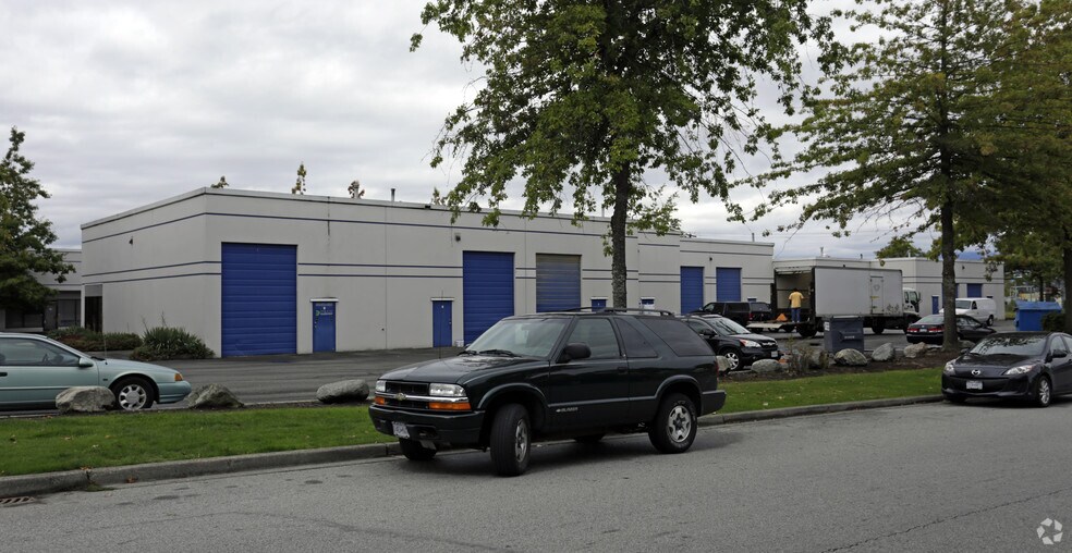 More Photos Of 18812 96th Ave, Surrey Warehouse For Lease