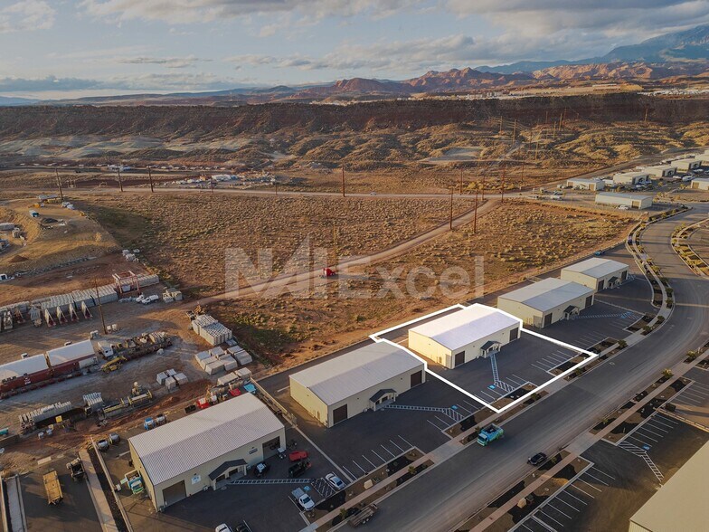 More Photos Of 950 S Regional Park Rd, Hurricane Industrial For Sale