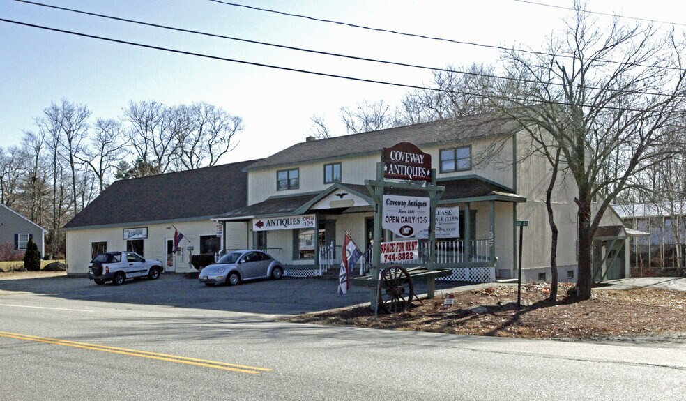 Primary Photo Of 1557 1st New Hampshire Tpke, Northwood Storefront Retail Residential For Sale