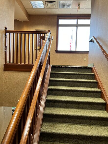 More Photos Of 3075 Governors Place Blvd, Dayton Medical For Sale