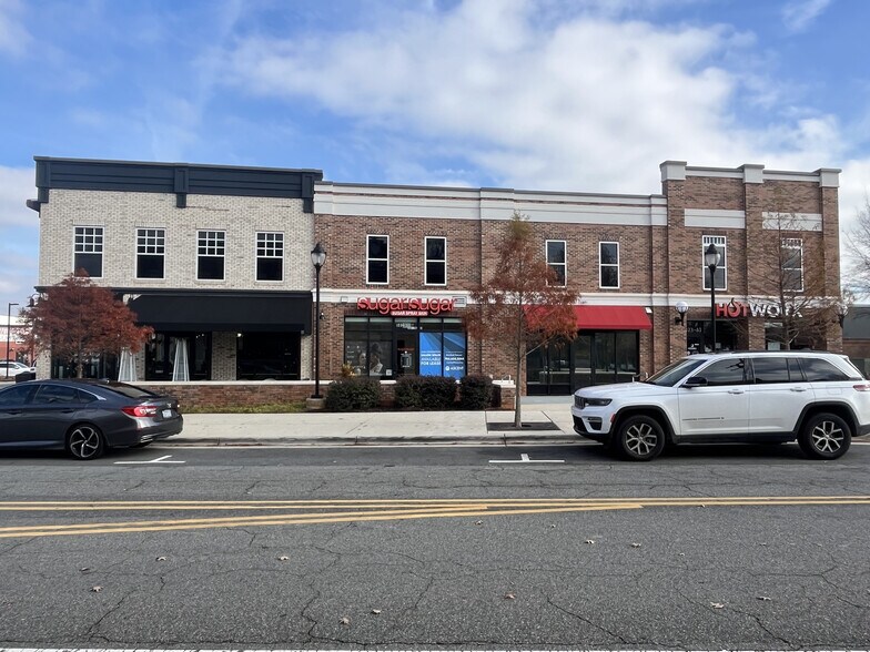 More Photos Of 5823 Prosperity Crossing, Charlotte General Retail For Lease
