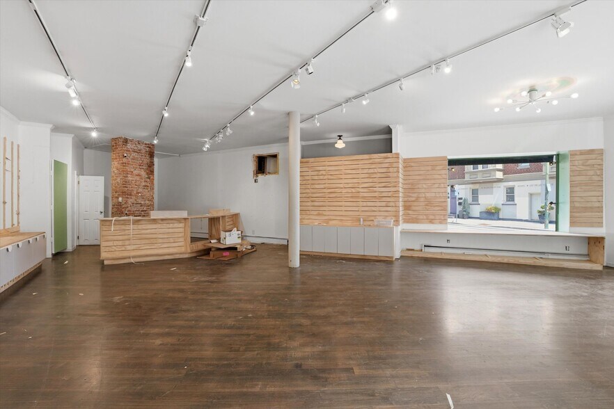 More Photos Of 1600 E Passyunk Ave, Philadelphia Storefront Retail Residential For Sale