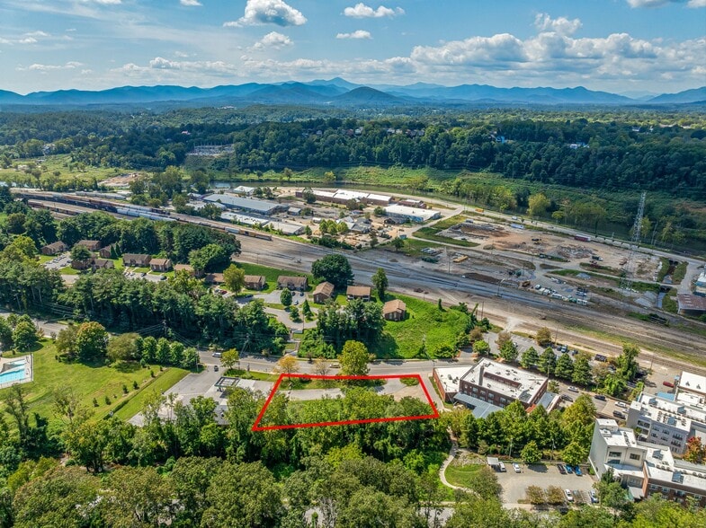 More Photos Of 410 Depot St, Asheville Land For Sale