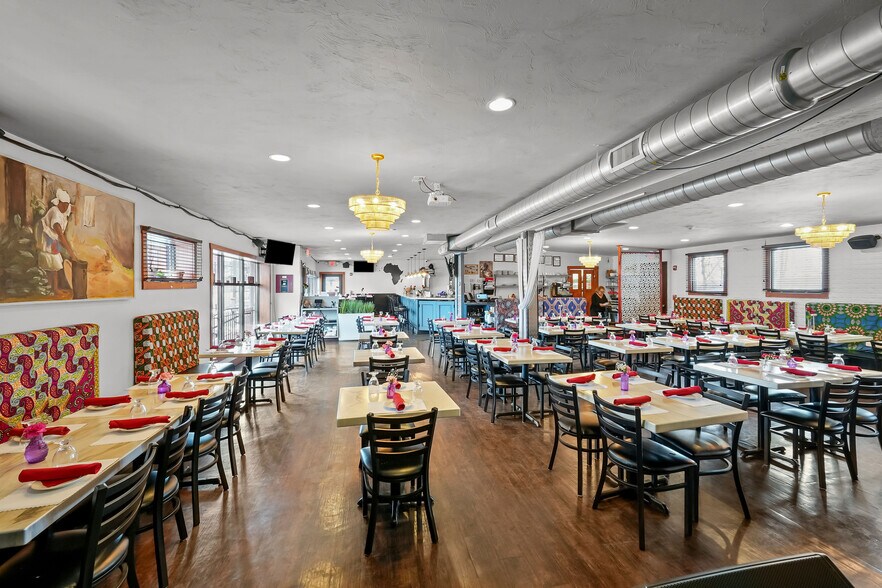More Photos Of 1091 Main St, Pawtucket Restaurant For Sale