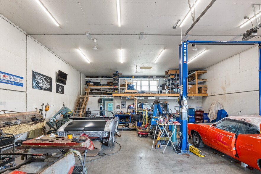 More Photos Of W1726 North Street, Green Lake Flex For Sale