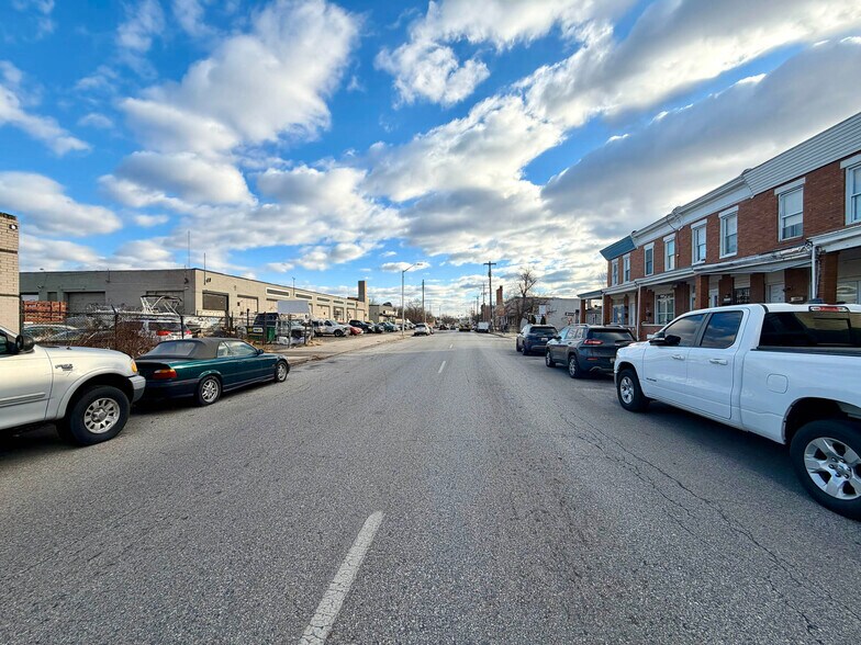 More Photos Of 3210 E Monument St, Baltimore Auto Repair For Sale