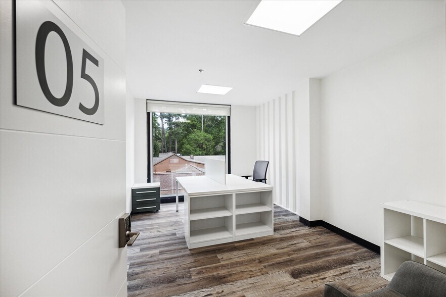 More Photos Of 25814 Budde Rd, Spring Loft Creative Space For Sale