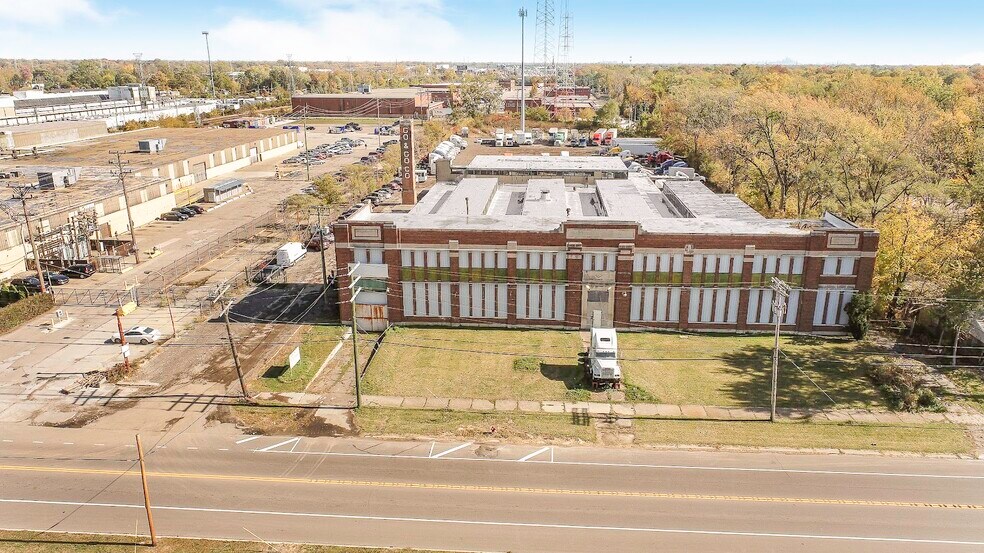 More Photos Of 12280 Burt Rd, Detroit Warehouse For Sale