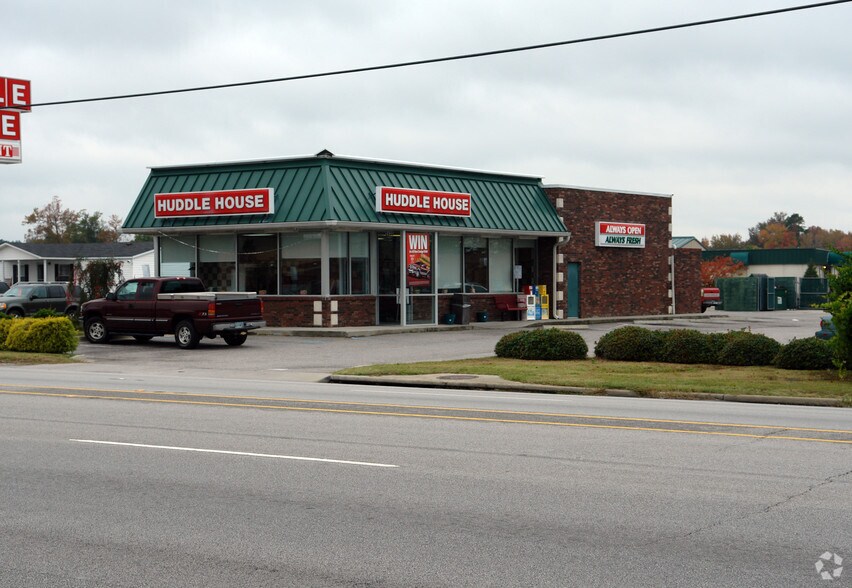 Primary Photo Of 2436 E Us-76 Hwy, Marion Restaurant For Sale