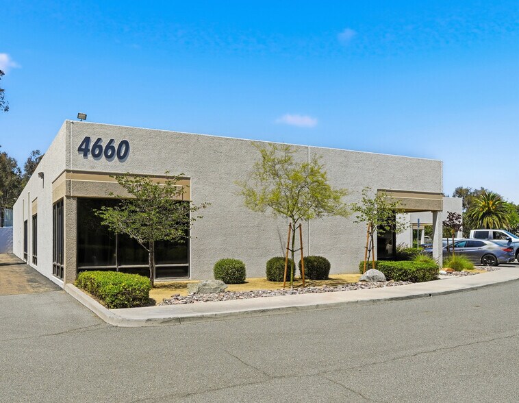 More Photos Of 4660 Viewridge Ave, San Diego Light Manufacturing For Sale