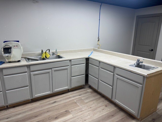 More Photos Of 9 Commerce St, Thomasville Freestanding For Lease