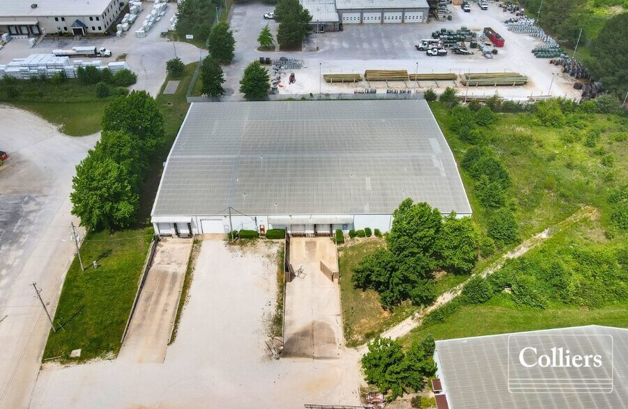 More Photos Of 401 W Stribling Dr, Rogers Warehouse For Sale