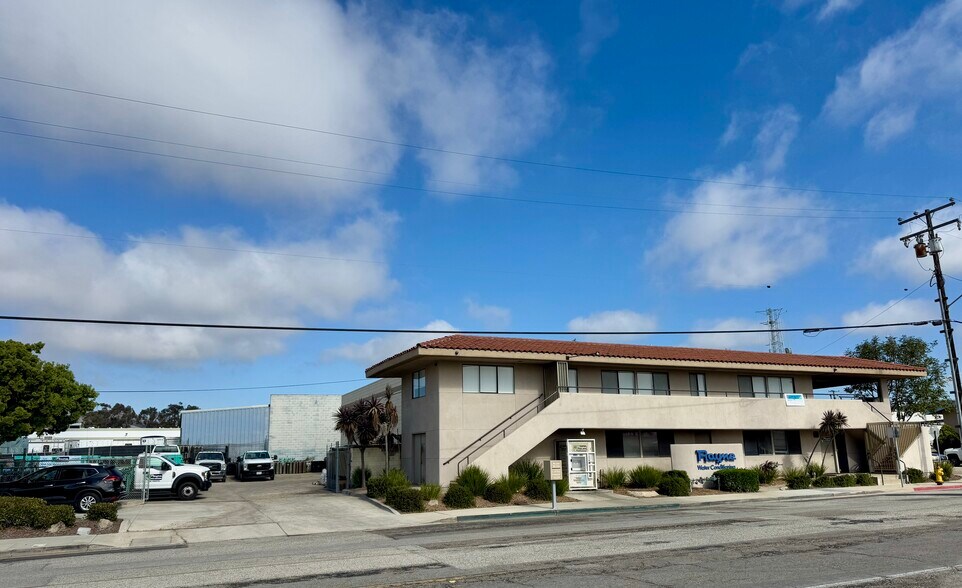 More Photos Of 3775 Market St, Ventura Office For Sale