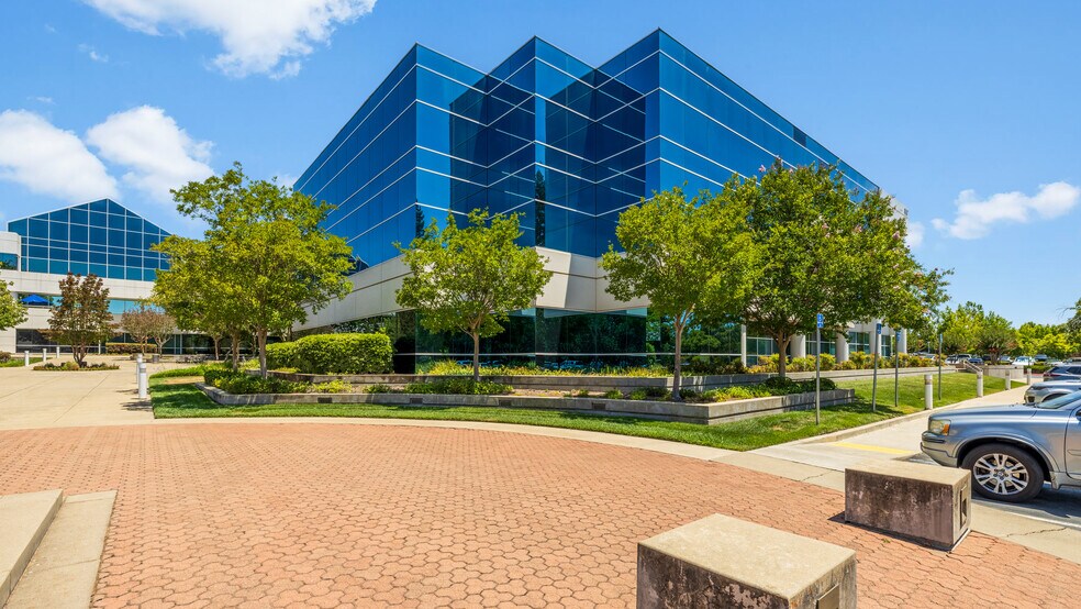 More Photos Of 3017 Douglas Blvd, Roseville Office For Lease