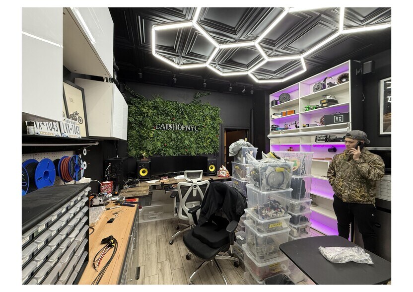 More Photos Of 4422 3rd Ave, Brooklyn Apartments For Lease