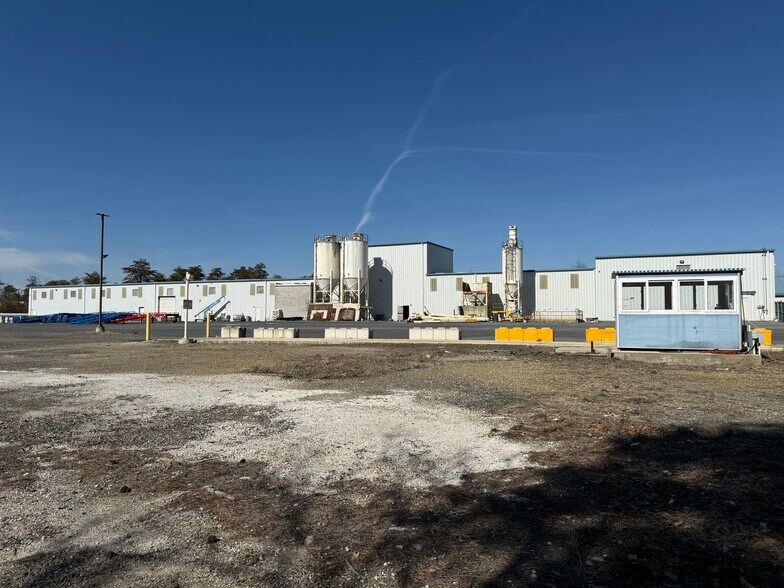 More Photos Of 1400 N Mill Rd, Vineland Warehouse For Lease