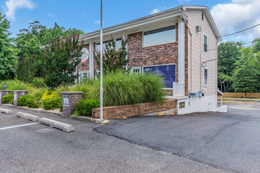 More Photos Of 2679 Highway 70, Manasquan Office For Lease