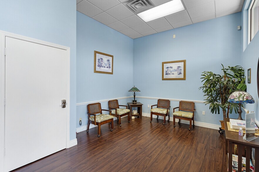 More Photos Of 17820 SE 109th Ave, Summerfield Medical For Lease