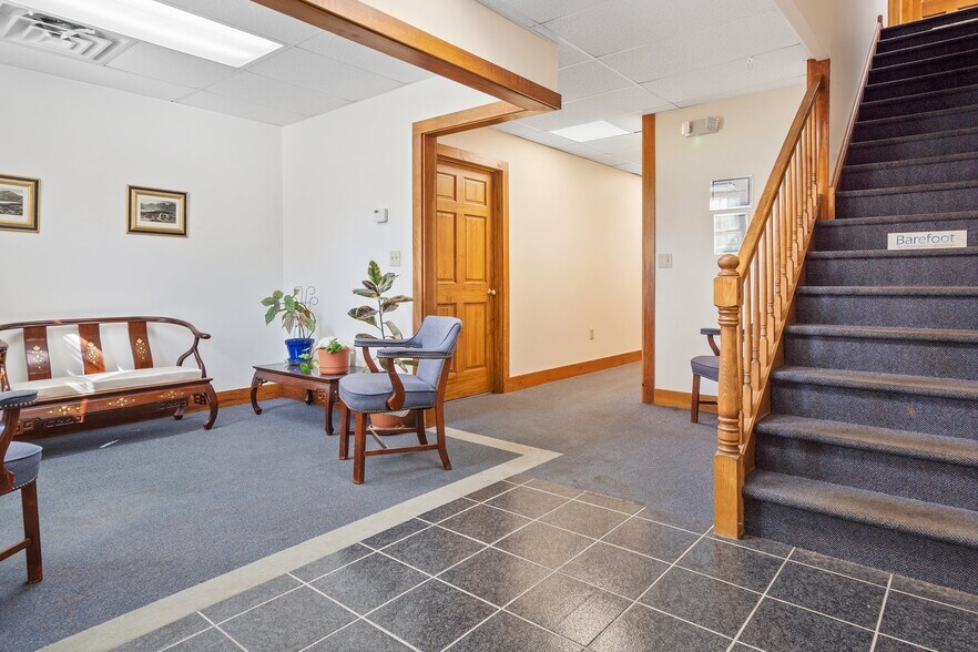 More Photos Of 41 Liberty Hill Rd, Henniker Medical For Sale